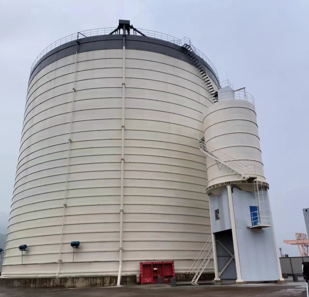 峄城10万吨水泥钢板库